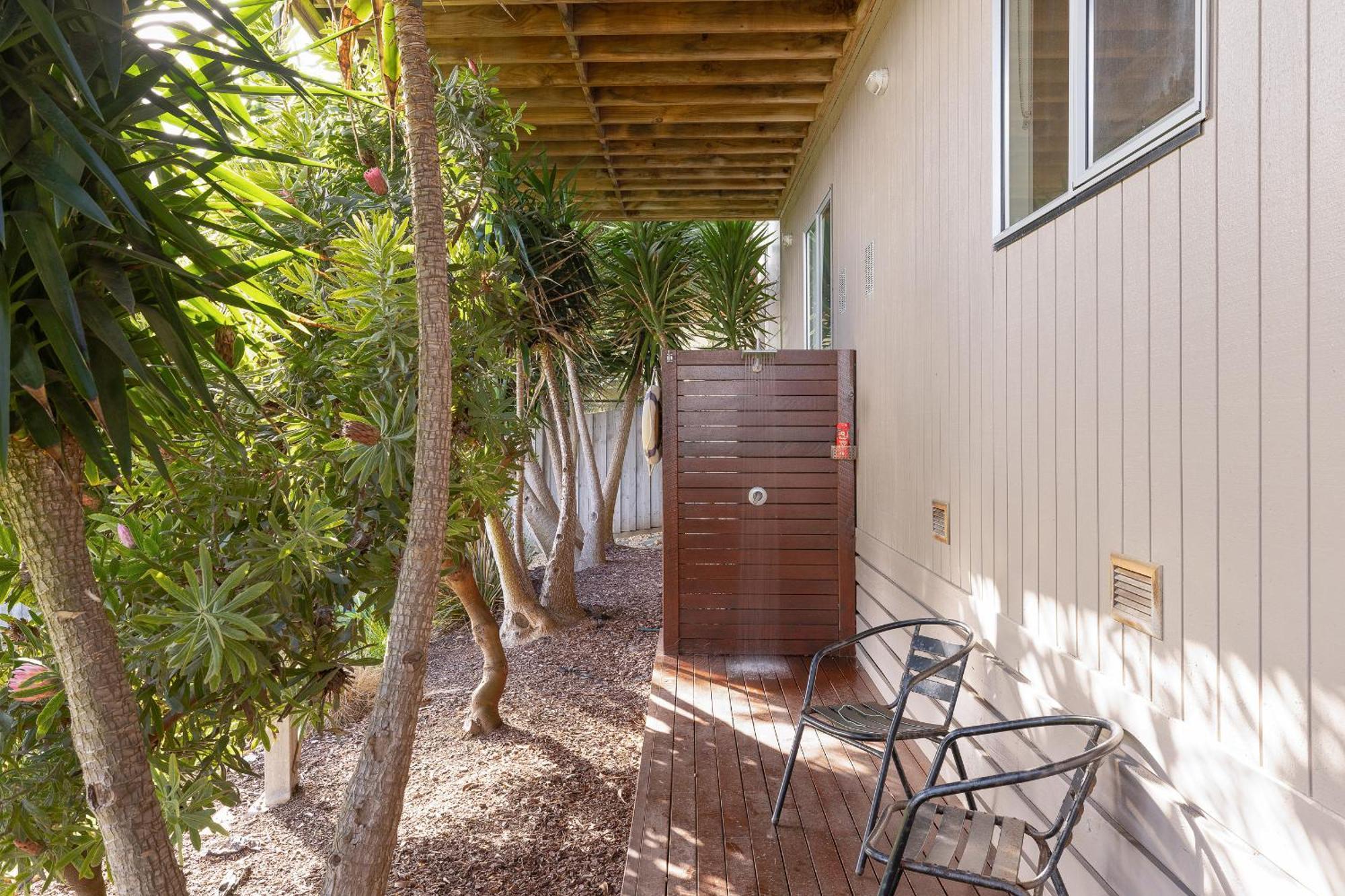 Вилла Saltwater Breeze Retreat Коув Экстерьер фото